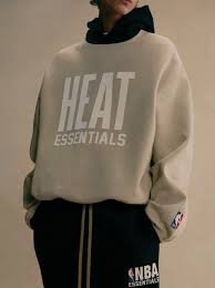 Essentials Hoodie Fabric & Quality Review: Is It Worth Buying in Ireland?
